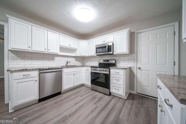 6040 Luna Drive, Columbus, GA 31907