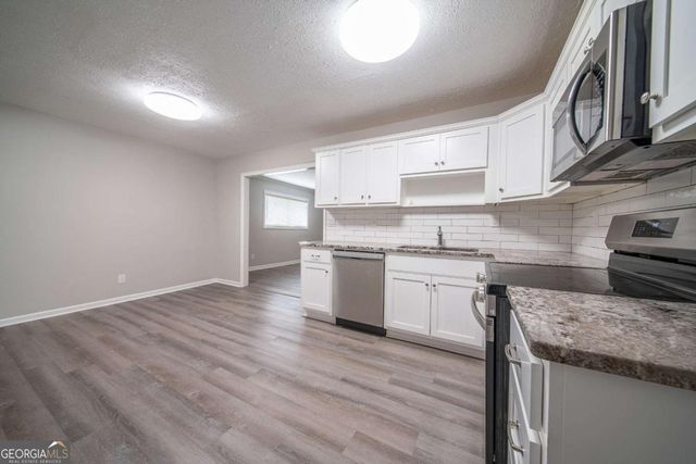 6040 Luna Drive, Columbus, GA 31907