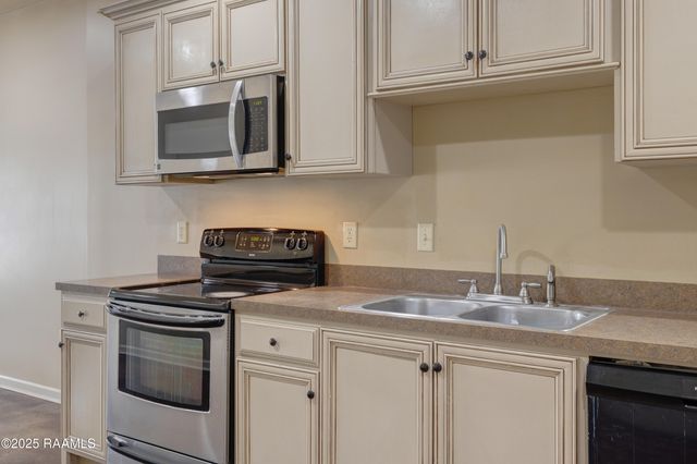 1402 Jefferson Street 203, Lafayette, LA 70501