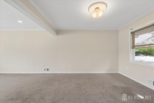 56 gramercy Drive, Piscataway, NJ 08854