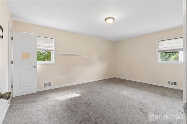 56 gramercy Drive, Piscataway, NJ 08854