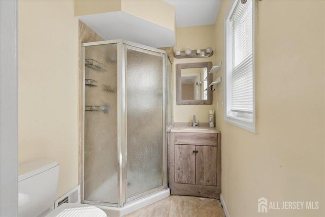 56 gramercy Drive, Piscataway, NJ 08854