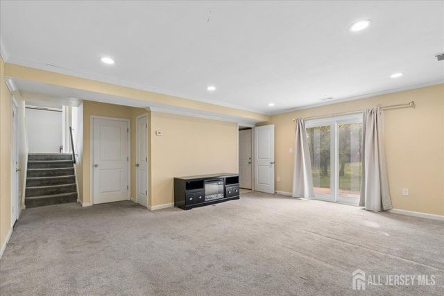 56 gramercy Drive, Piscataway, NJ 08854