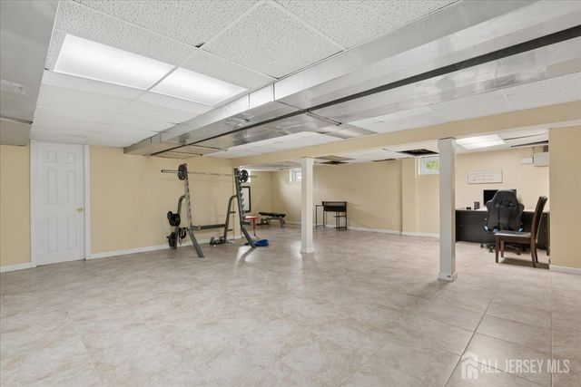 56 gramercy Drive, Piscataway, NJ 08854
