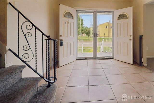 56 gramercy Drive, Piscataway, NJ 08854