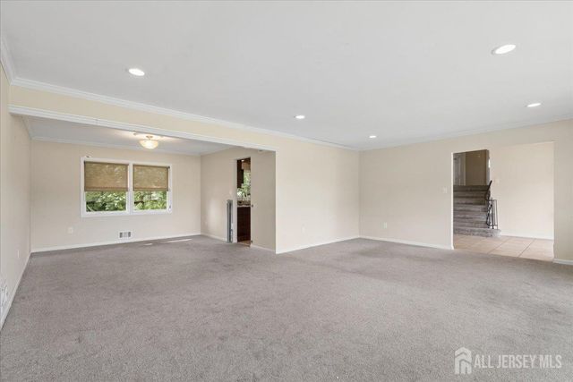 56 gramercy Drive, Piscataway, NJ 08854