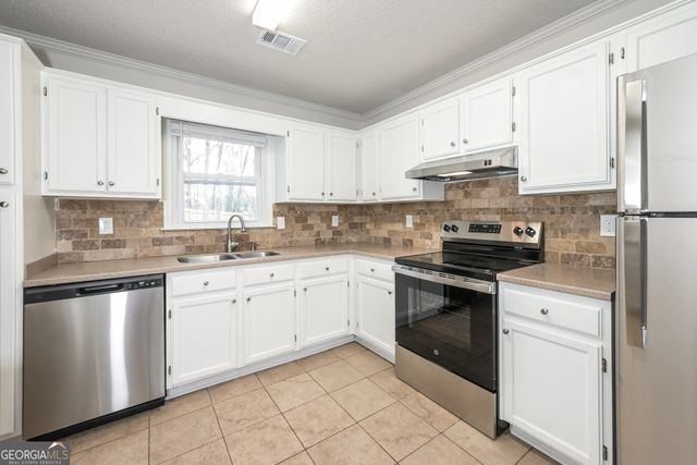 2202 Independence Drive SW, Conyers, GA 30094