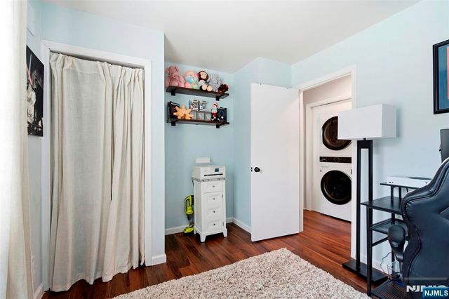 315 Ringwood Avenue, Pompton Lakes, NJ 07442