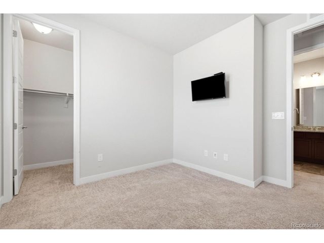 638 E Hinsdale Ave, Littleton, CO 80122