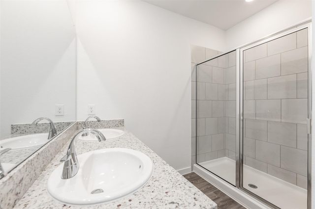 3910 Windy Whisper Drive, Brookshire, TX 77423