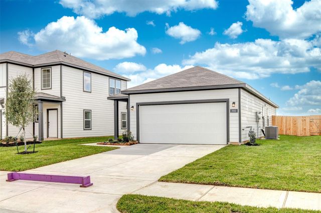 3910 Windy Whisper Drive, Brookshire, TX 77423