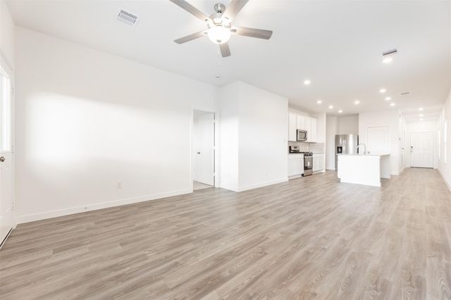 3910 Windy Whisper Drive, Brookshire, TX 77423