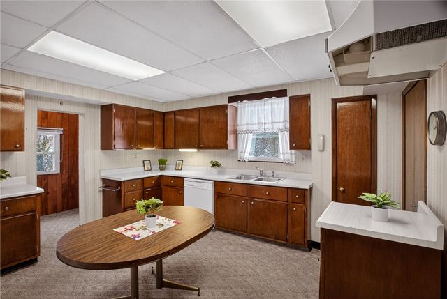 2028 Texdale St, Beechview, PA 15216