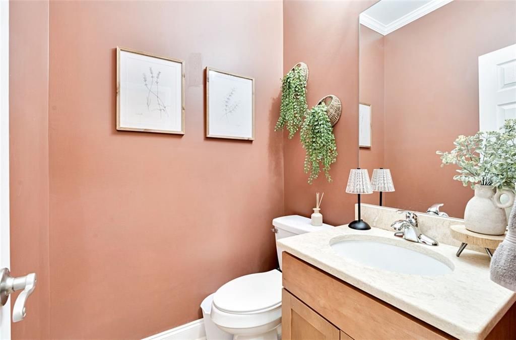 Image 15 of property listing at 7380 Bates Drive, Cumming, GA 30040