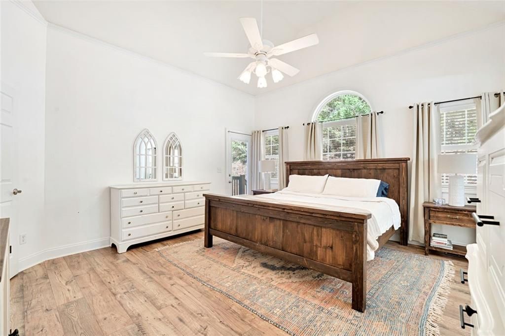 Image 21 of property listing at 7380 Bates Drive, Cumming, GA 30040