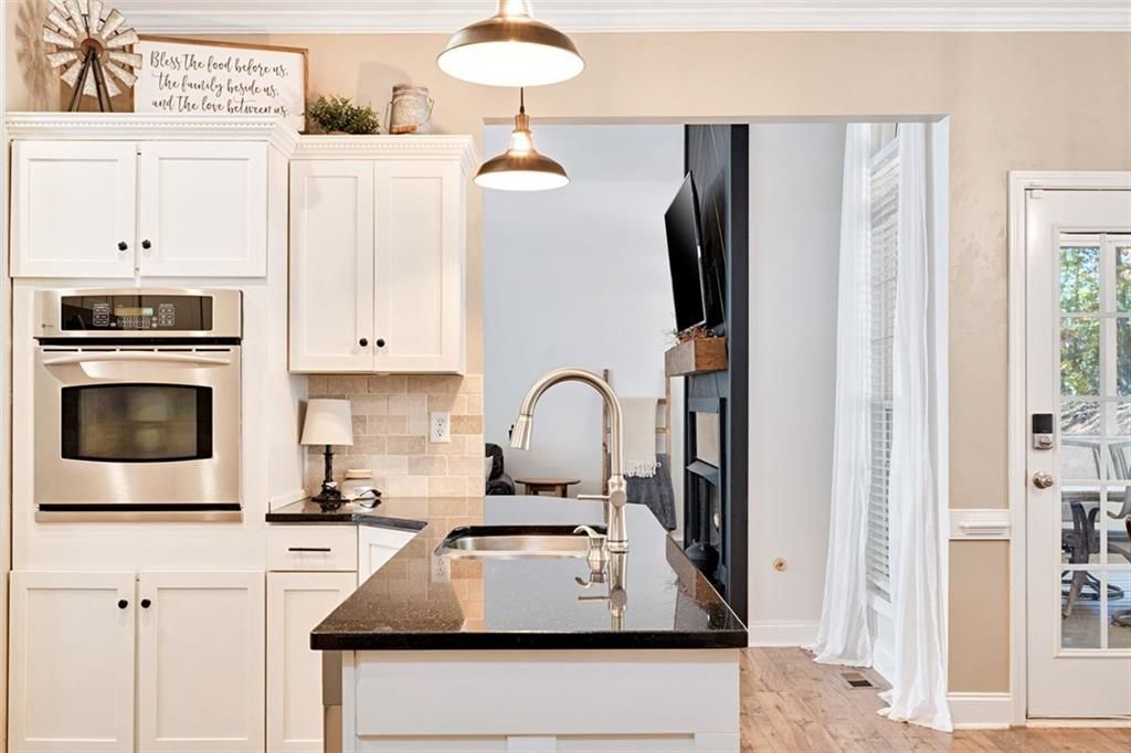 Image 22 of property listing at 7380 Bates Drive, Cumming, GA 30040