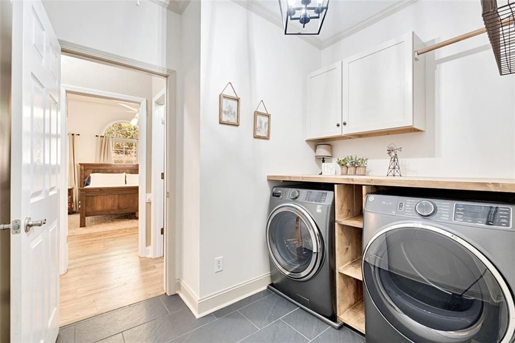 Image 35 of property listing at 7380 Bates Drive, Cumming, GA 30040