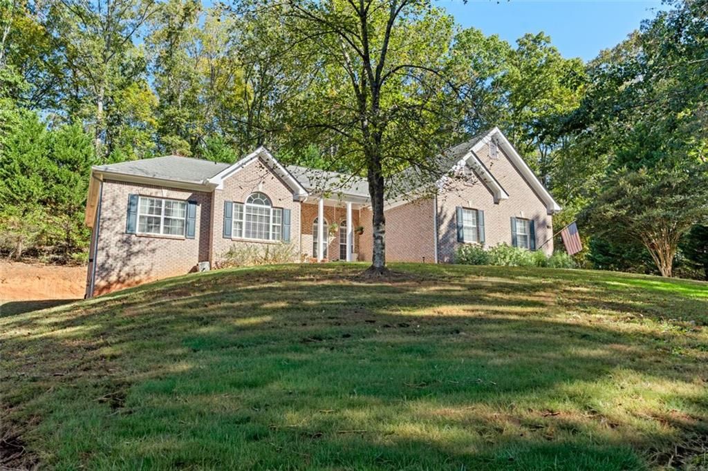 Image 52 of property listing at 7380 Bates Drive, Cumming, GA 30040