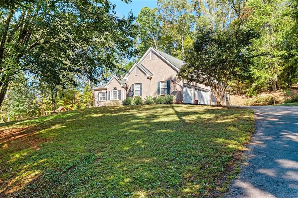 Image 53 of property listing at 7380 Bates Drive, Cumming, GA 30040