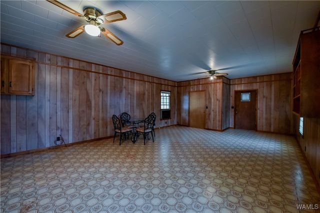 239 2nd Ave NW, Fayette, AL 35555