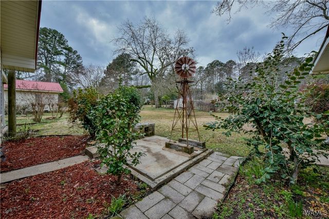 239 2nd Ave NW, Fayette, AL 35555