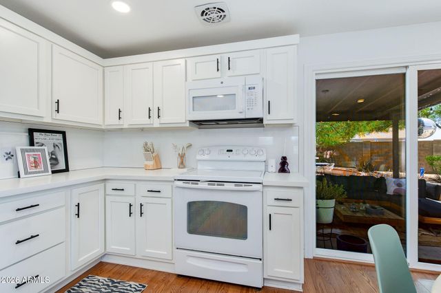 3625 E JANICE Way, Phoenix, AZ 85032