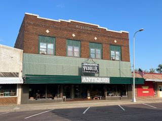 217 Main Street, Lamberton, MN 56152