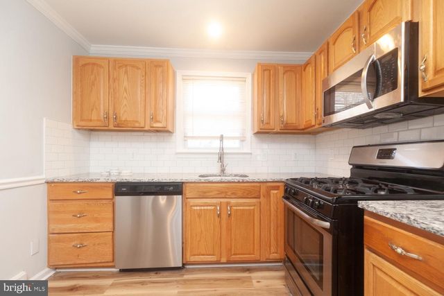 217 W MAPLE AVE, Lindenwold, NJ 08021