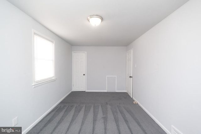 217 W MAPLE AVE, Lindenwold, NJ 08021