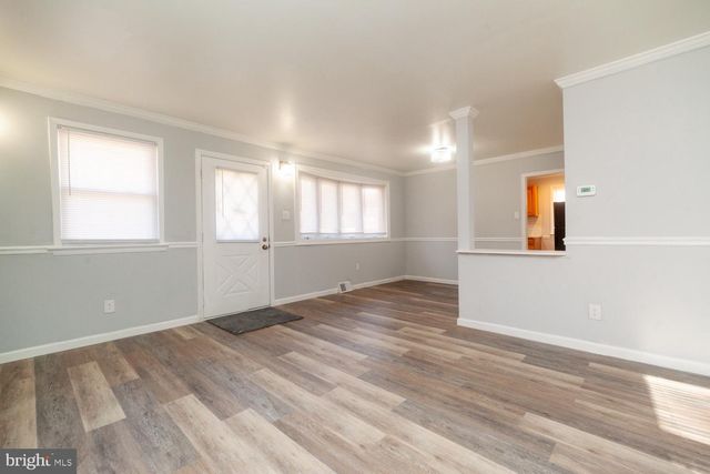 217 W MAPLE AVE, Lindenwold, NJ 08021