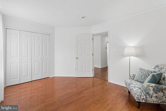 6 HARVARD CIR, Princeton, NJ 08540