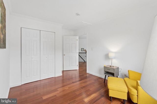 6 HARVARD CIR, Princeton, NJ 08540
