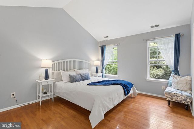 6 HARVARD CIR, Princeton, NJ 08540