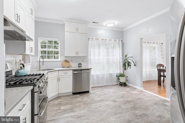 6 HARVARD CIR, Princeton, NJ 08540