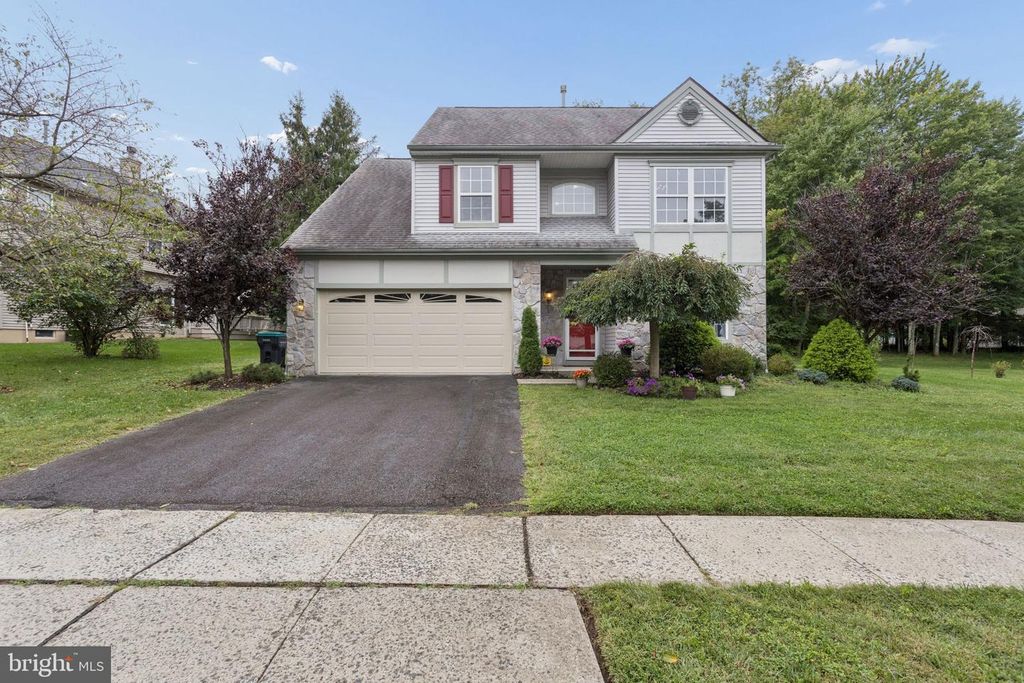 6 HARVARD CIR, PRINCETON, NJ 08540 — exterior