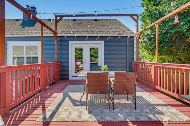 1913 Wilson Ave Avenue, Enumclaw, WA 98022