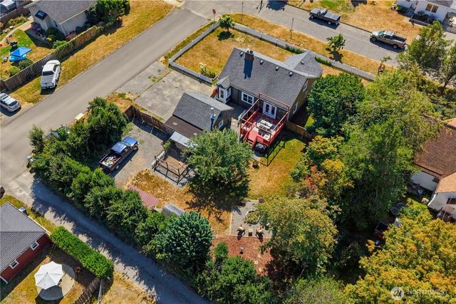 1913 Wilson Ave Avenue, Enumclaw, WA 98022