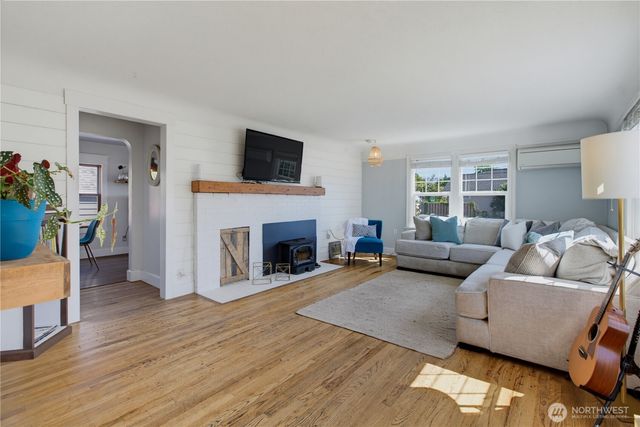 1913 Wilson Ave Avenue, Enumclaw, WA 98022