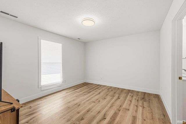 1816 Maplehurst Avenue, Mishawaka, IN 46545