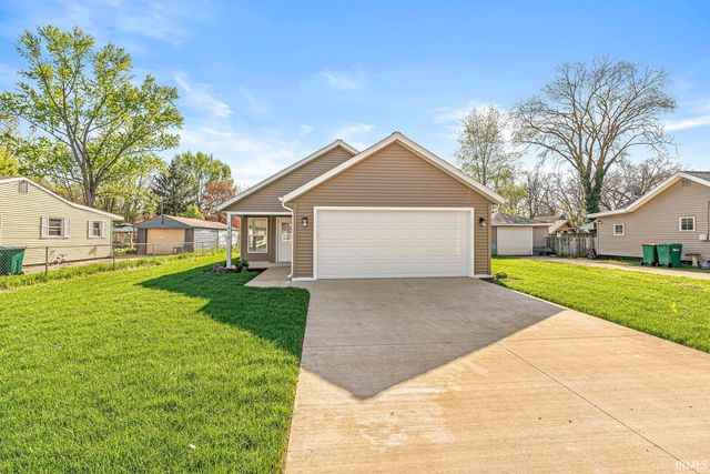 1816 Maplehurst Avenue, Mishawaka, IN 46545
