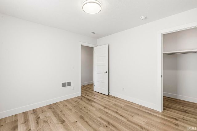 1816 Maplehurst Avenue, Mishawaka, IN 46545
