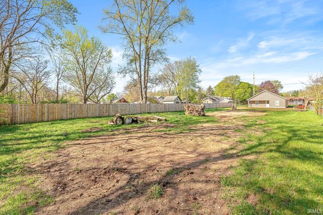 1816 Maplehurst Avenue, Mishawaka, IN 46545