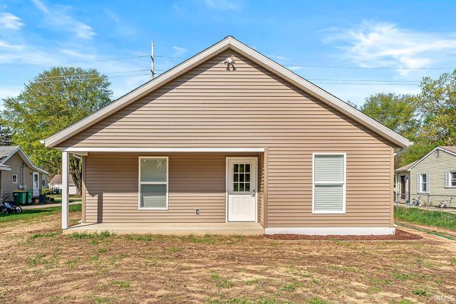 1816 Maplehurst Avenue, Mishawaka, IN 46545