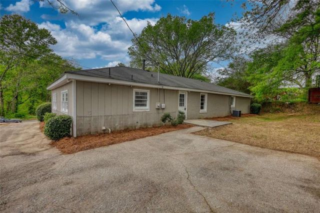 180 Capitol Avenue, Winder, GA 30680