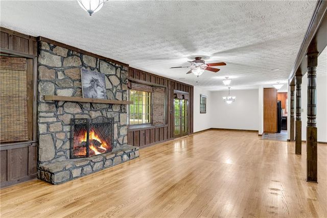 75 Wildwood Way, Dallas, GA 30157