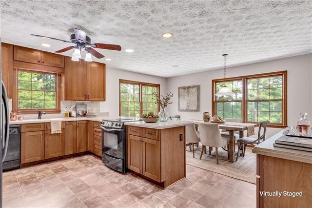 75 Wildwood Way, Dallas, GA 30157