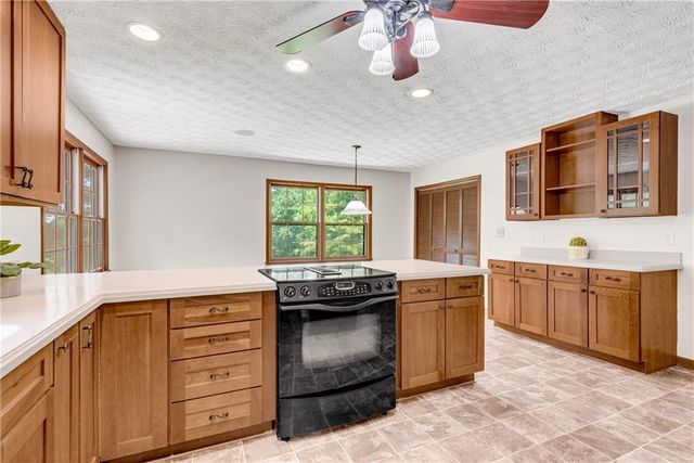 75 Wildwood Way, Dallas, GA 30157