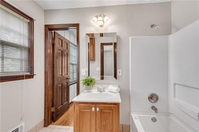 75 Wildwood Way, Dallas, GA 30157