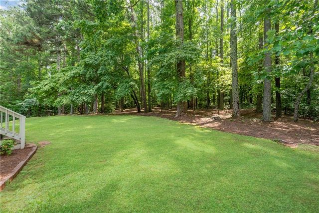 75 Wildwood Way, Dallas, GA 30157