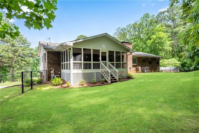75 Wildwood Way, Dallas, GA 30157